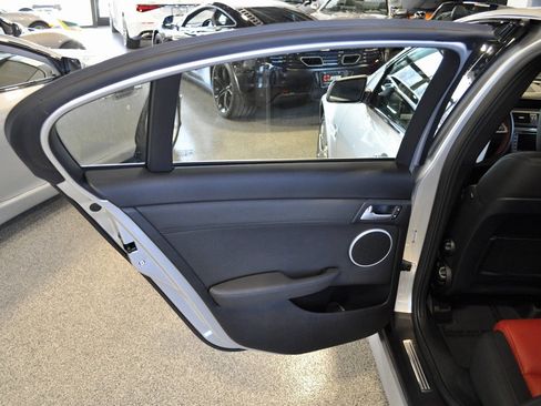 Used 2009 Pontiac G8 GXP image 39