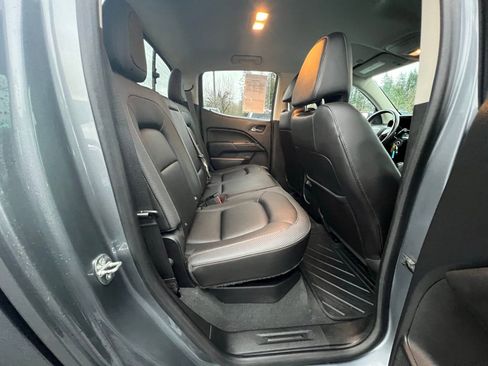 Used 2021 GMC Canyon AT4 image 19