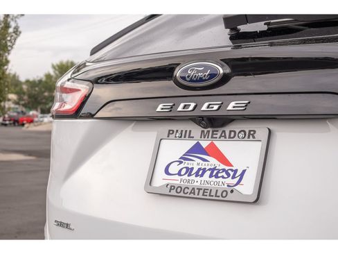 Used 2022 Ford Edge SEL w/ Convenience Package AWD/4WD image 28
