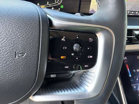 Used 2025 INFINITI QX80 Luxe RWD image 30