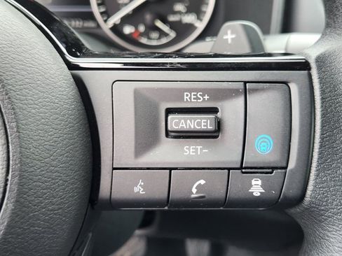 Certified 2023 Nissan Rogue SV AWD/4WD image 23