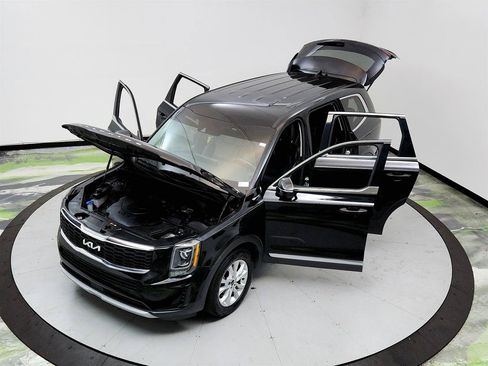 Used 2022 Kia Telluride LX FWD image 34