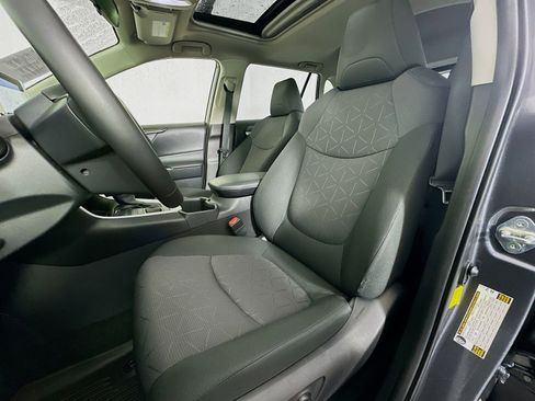 Certified 2023 Toyota RAV4 XLE w/ Convenience Package image 21