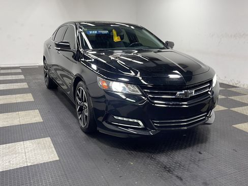 Used 2019 Chevrolet Impala Premier FWD image 23