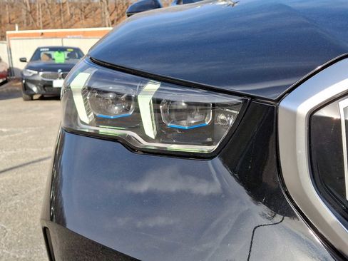 Used 2024 BMW i5 eDrive40i w/ Premium Package RWD image 10
