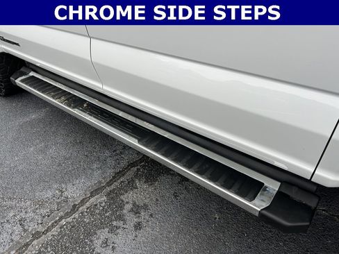 Used 2023 Ford F250 Lariat w/ Chrome Package image 8
