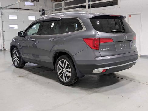 Used 2017 Honda Pilot Elite image 10