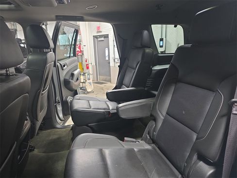 Used 2015 Chevrolet Tahoe LTZ image 15