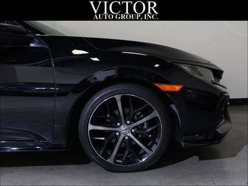Used 2021 Honda Civic Sport image 14