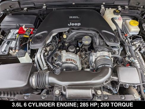 Used 2019 Jeep Wrangler Unlimited Sahara image 10