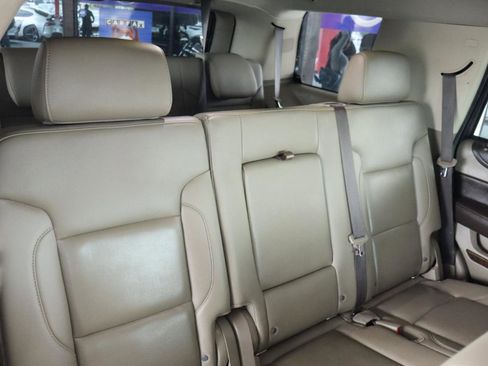 Used 2018 Chevrolet Tahoe LT RWD image 38