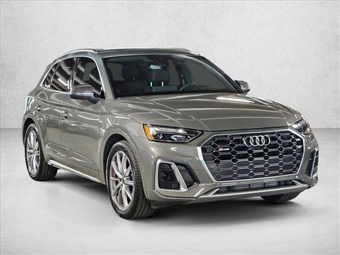 Used 2023 Audi SQ5 Premium Plus w/ Premium Plus Package AWD/4WD image 3