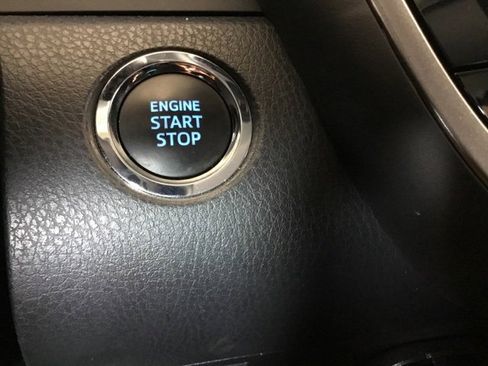 Used 2024 Toyota Camry XSE image 32