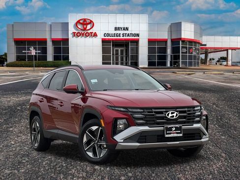 Used 2025 Hyundai Tucson SEL image 1