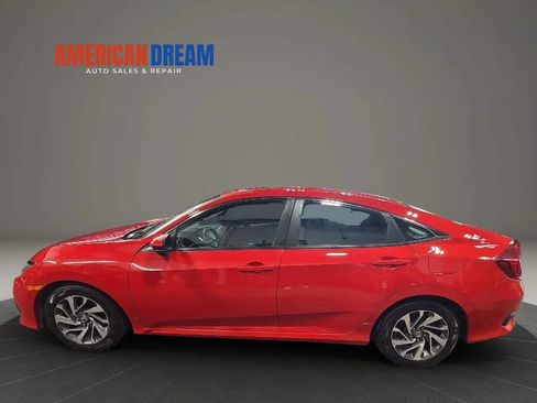 Used 2017 Honda Civic EX image 2