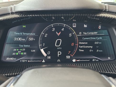 Used 2022 Chevrolet Corvette 2LT w/ Z51 Performance Package image 18