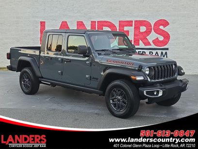 Used 2025 Jeep Gladiator Sport
