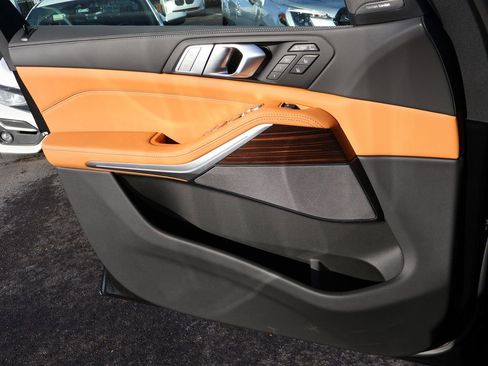 New 2026 BMW X7 xDrive40i image 39