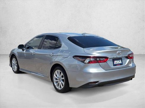 Used 2024 Toyota Camry LE FWD image 8