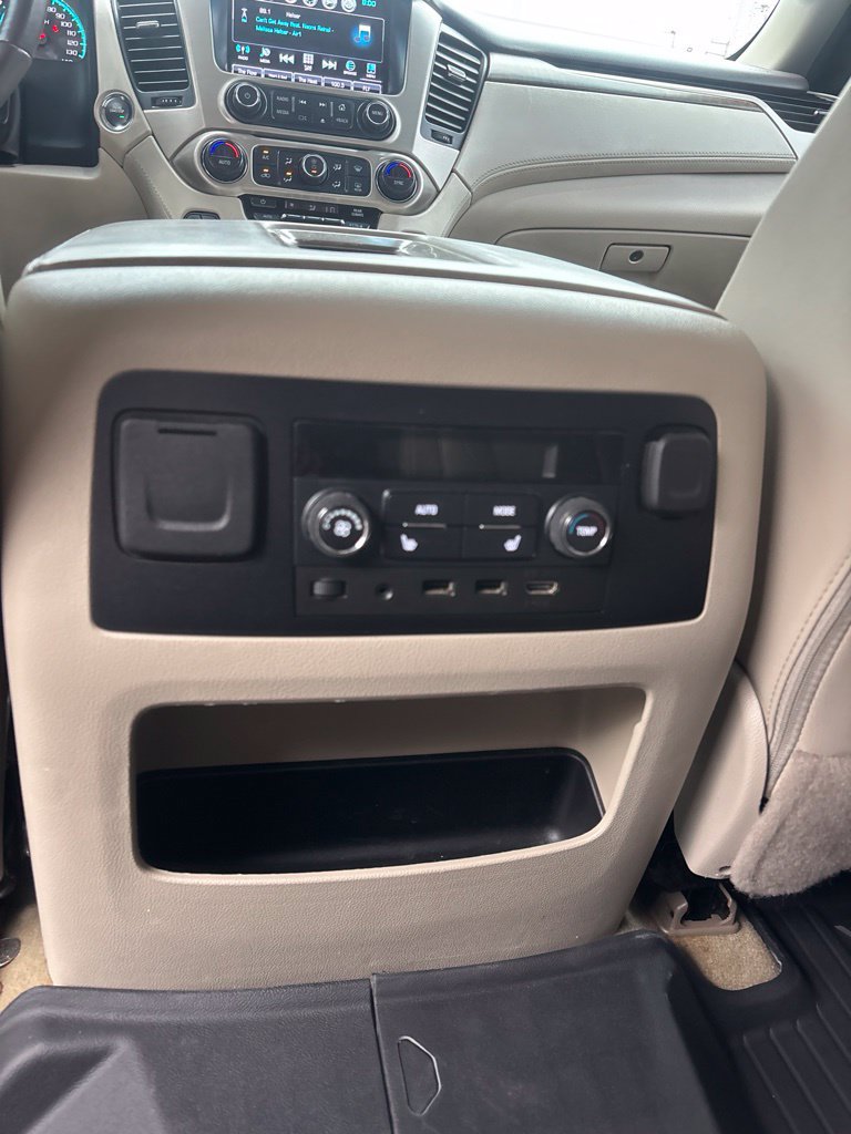 Used 2018 GMC Yukon Denali w/ Denali Ultimate Package AWD/4WD image 32