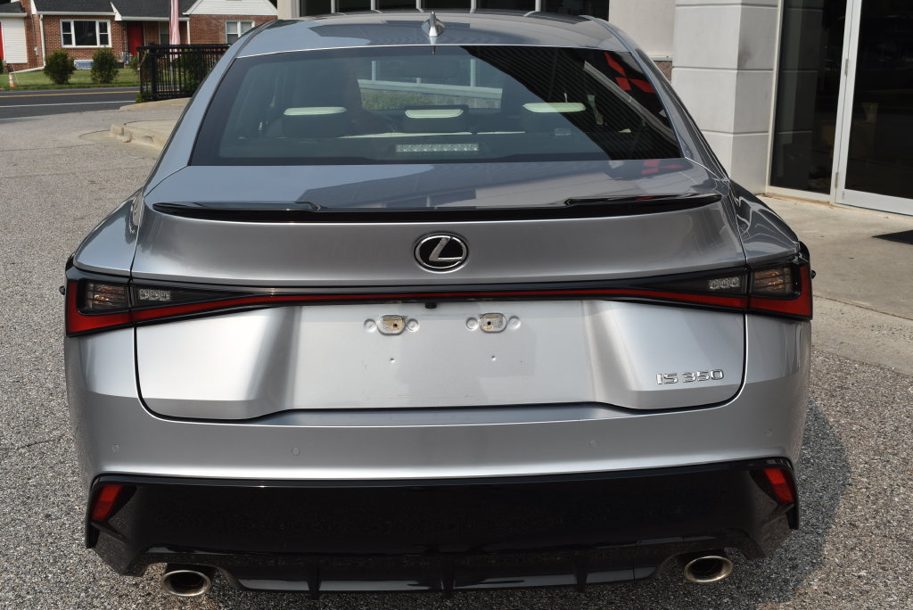 Used 2022 Lexus IS 350 F Sport w/ Navigation Package RWD image 5