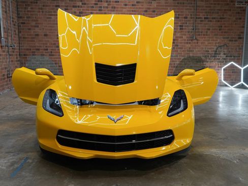 Used 2014 Chevrolet Corvette Stingray Convertible w/ 3LT Preferred Equipment Group RWD image 25