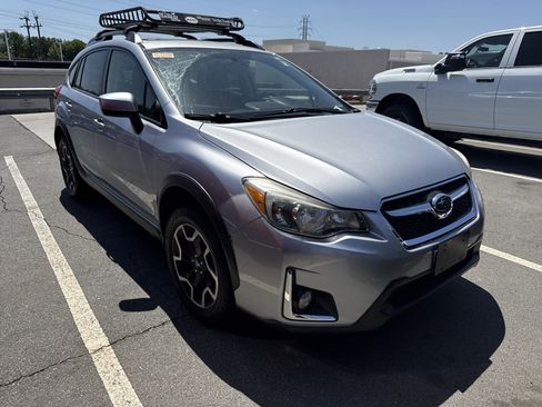 Used 2016 Subaru Crosstrek 2.0i Premium w/ Popular Package #2 AWD/4WD image 1