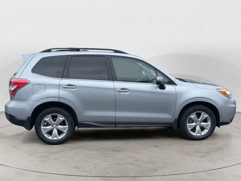 Used 2014 Subaru Forester 2.5i Touring AWD/4WD image 6