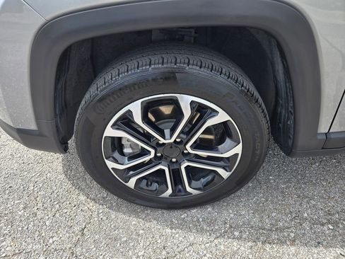 Used 2023 Jeep Compass Limited AWD/4WD image 10