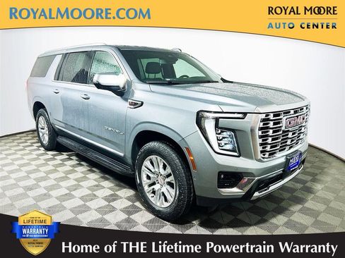 Used 2025 GMC Yukon XL Denali image 1