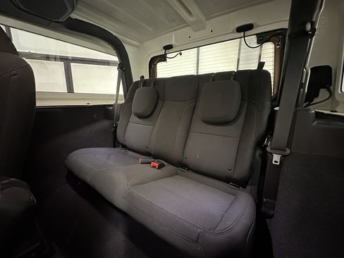 Used 2022 Jeep Wrangler Sport AWD/4WD image 19