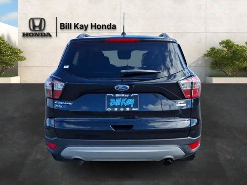 Used 2018 Ford Escape SE image 4