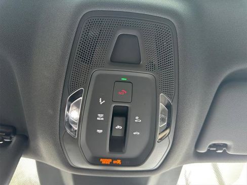 Certified 2025 Audi Q5 Premium w/ Convenience Package image 26