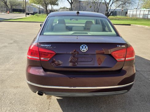 Used 2014 Volkswagen Passat 1.8T SEL Premium image 7