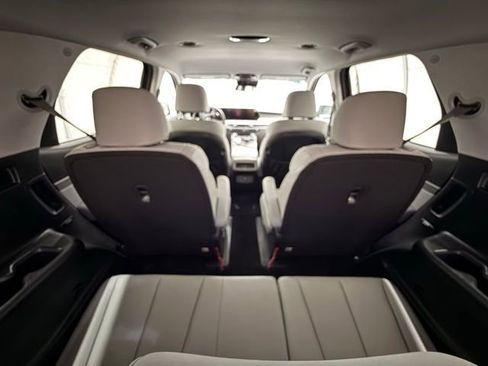 Used 2025 Hyundai Palisade SEL image 31