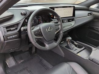 Used 2024 Lexus ES 300h Ultra Luxury video 2