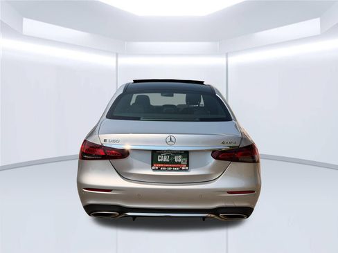 Used 2021 Mercedes-Benz E 350 4MATIC Sedan image 6