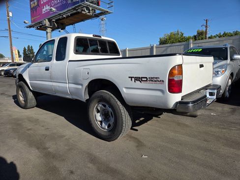 Used 1999 Toyota Tacoma PreRunner image 1