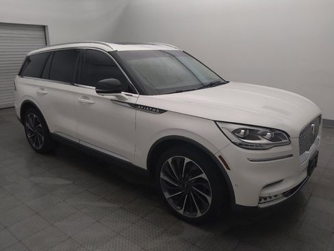 Used 2020 Lincoln Aviator Reserve w/ Equipment Group 202A AWD/4WD image 11
