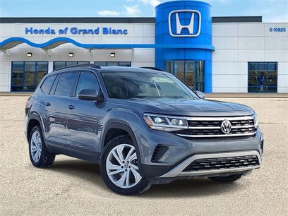 Used 2023 Volkswagen Atlas SE w/ Panoramic Sunroof Package