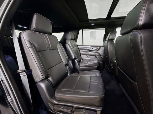 Used 2023 Chevrolet Tahoe RST w/ Luxury Package image 29