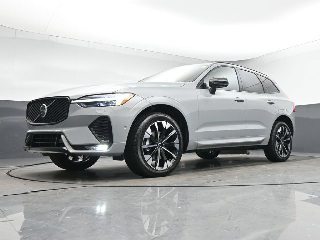 New 2026 Volvo XC60 B5 Plus w/ Protection Package Premier AWD/4WD image 42