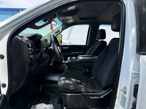 Used 2021 Chevrolet Silverado 2500 W/T AWD/4WD image 59