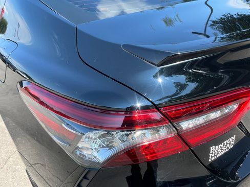 Used 2023 Toyota Camry XSE FWD image 38