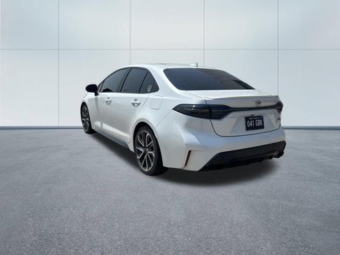 Used 2022 Toyota Corolla SE FWD image 6