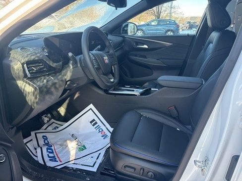 New 2025 Buick Envista Sport Touring w/ Convenience I Package image 13