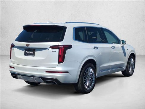 Used 2020 Cadillac XT6 Premium Luxury FWD image 5