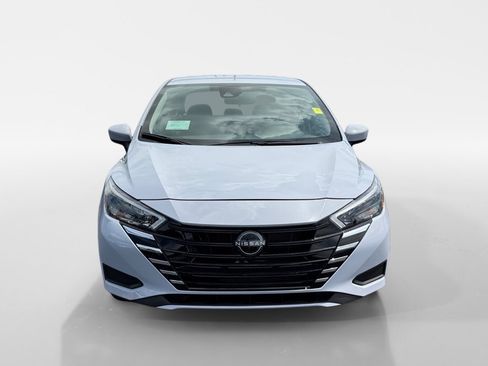 New 2025 Nissan Versa SV image 4