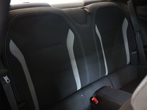 Used 2021 Chevrolet Camaro LT image 12