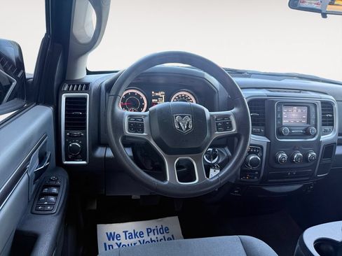 Used 2019 RAM 1500 Big Horn AWD/4WD image 12